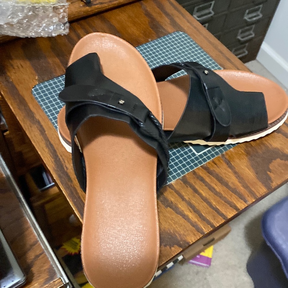 Black Sandals. Size 9